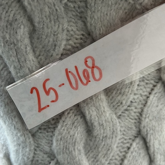 Rachel Zoe White Crew Neck Cable Knit Sweater - Picture 5 of 5